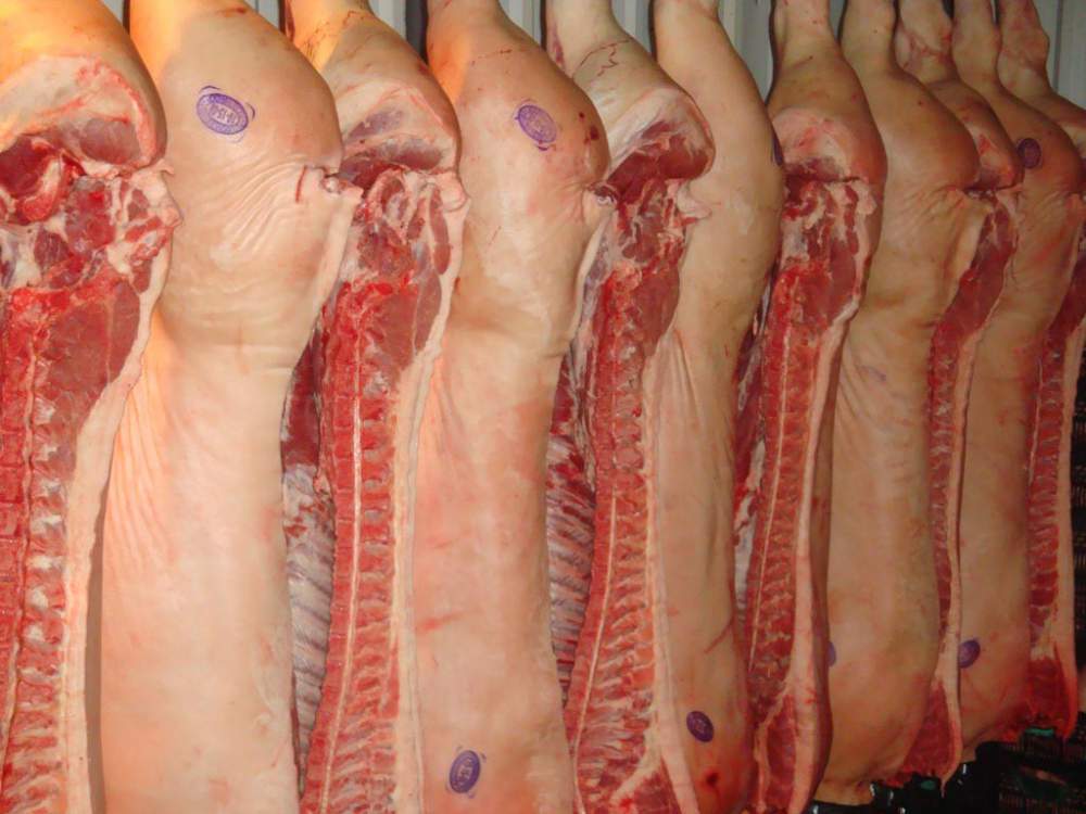 В Крым пытались провезти недоброкачественное мясо