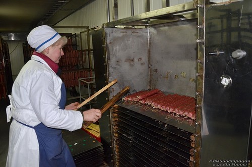 Ялтинский мясозавод не испытывает недостатка в сырье - мясо поставляют  с Урала