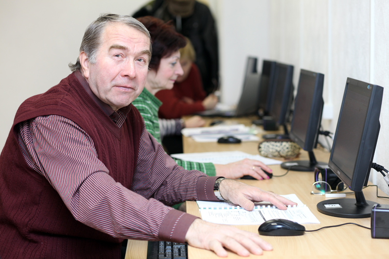 Крымские пенсионеры могут посетить бесплатные курсы компьютерной грамотности