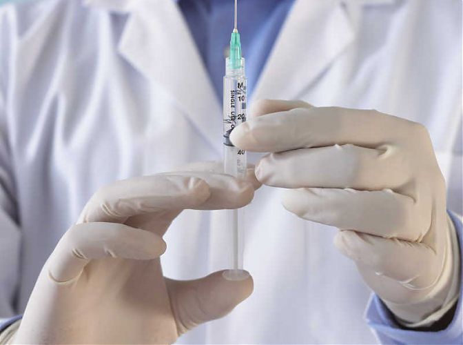 Частные клиники Крыма не могут проводить коммерческую вакцинацию