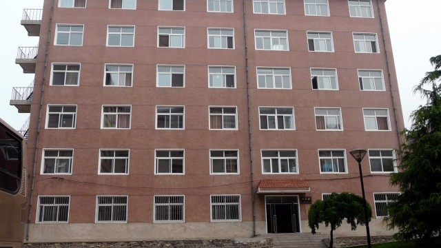 Жители крымских общежитий не могут оформить справки на получение земельного участка