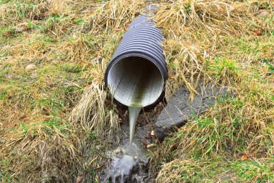 Алуштинский водоканал ищет незаконные канализационные стоки