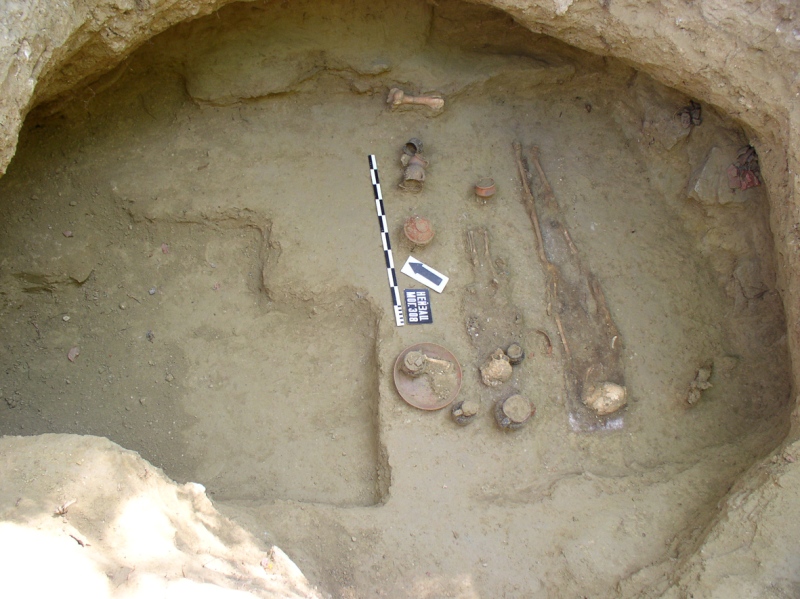Археологи обнаружили на могильнике Нейзац уникальные находки