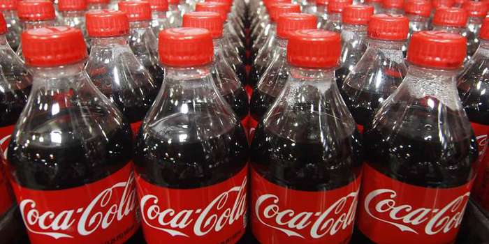 Губернатор Севастополя призывает крымчан бойкотировать продукцию Кока-Колы