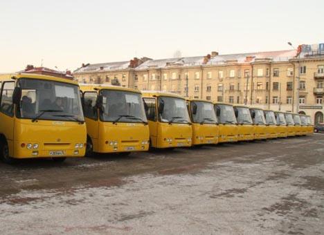 Аксенов распорядился лишать лицензии перевозчиков, которые не выходят на маршруты