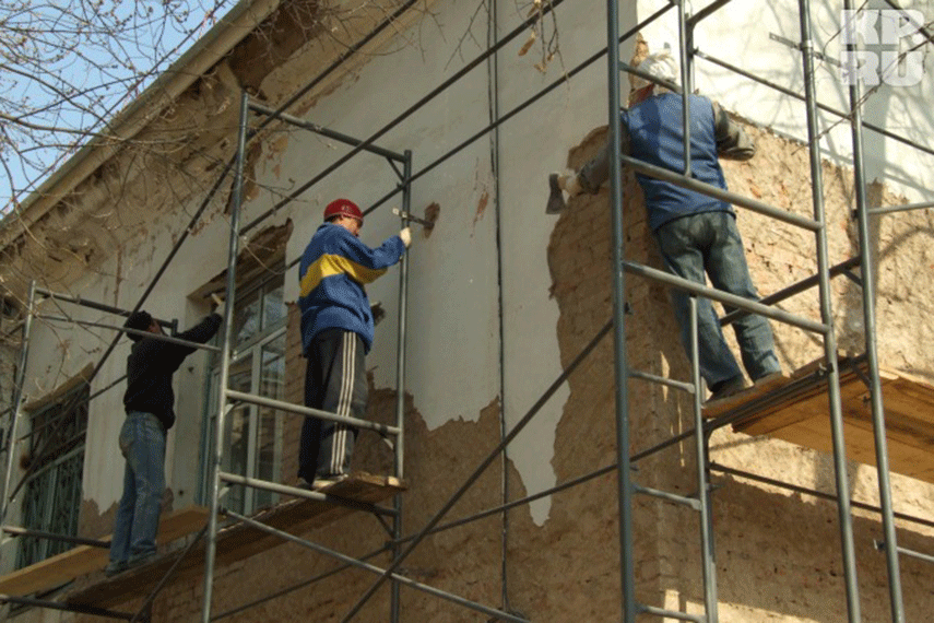 В этом году в Феодосии отремонтируют 25 многоквартирных домов