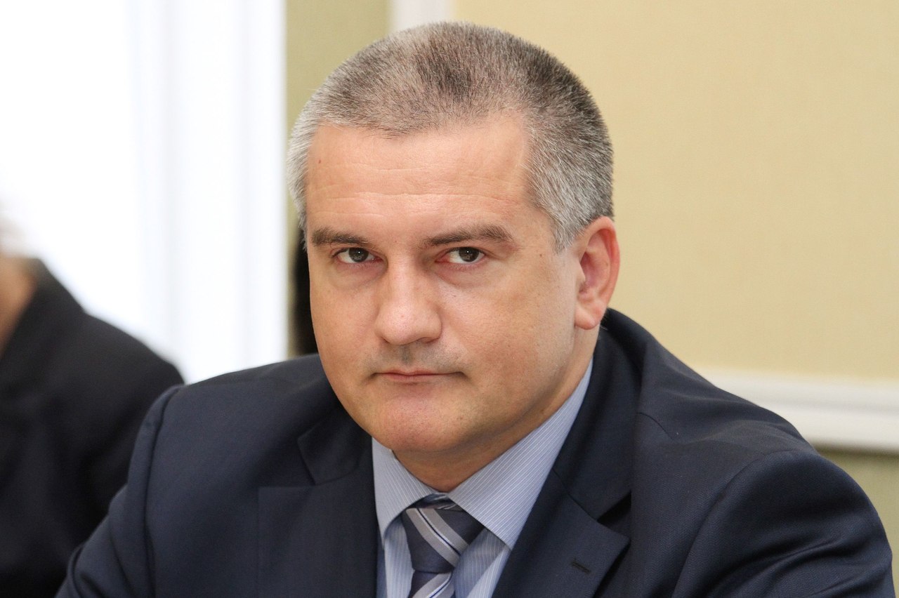Аксенов пообещал устроить общественный суд главе Черноморской районной администрации