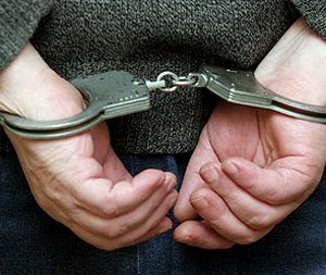 В Крыму 19-летнему парню грозит тюремный срок за перевозку наркотиков