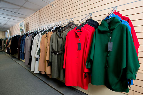 Пальто женское в нашем интернет-магазине женской одежды - idoll.com.ua
