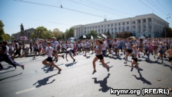 В Симферополе российский День бега отметили «Кроссом нации»