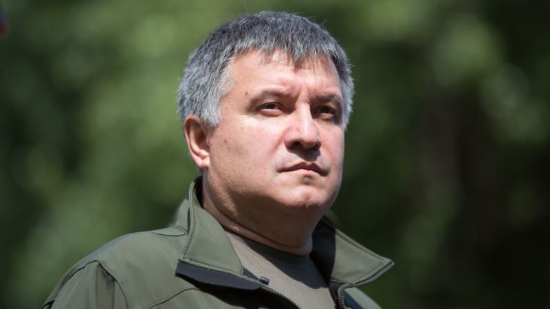 Глава МВД Украины призвал силовиков готовиться к работе в Крыму и на Донбассе после их деоккупации