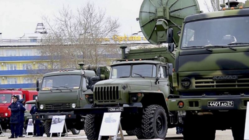 В Севастополе российские военные организовали выставку ракетных комплексов