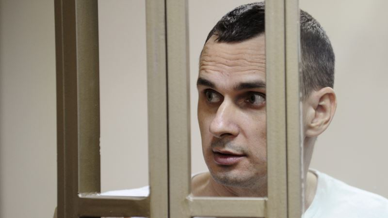Адвокат опасается ухудшения здоровья голодающего Сенцова