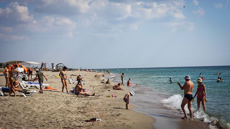 Власти Крыма с начала года насчитали на полуострове пять миллионов туристов