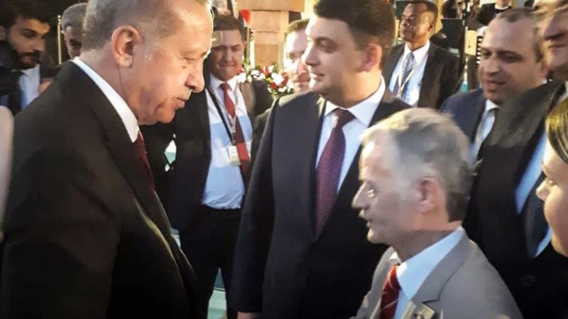 Джемилев передал Эрдогану послание Порошенко