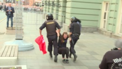 Москва: столкновения на митинге против пенсионной реформы (видео)