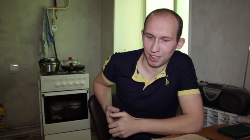 В Челябинске выпускник интерната пытается доказать через суд, что у него нет «слабоумия» (видео)