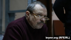 Киев: обвиняемый в госизмене крымский экс-депутат Ганыш просит суд признать его невиновным