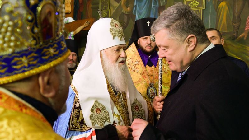 Порошенко решил присвоить Филарету звание «Герой Украины»