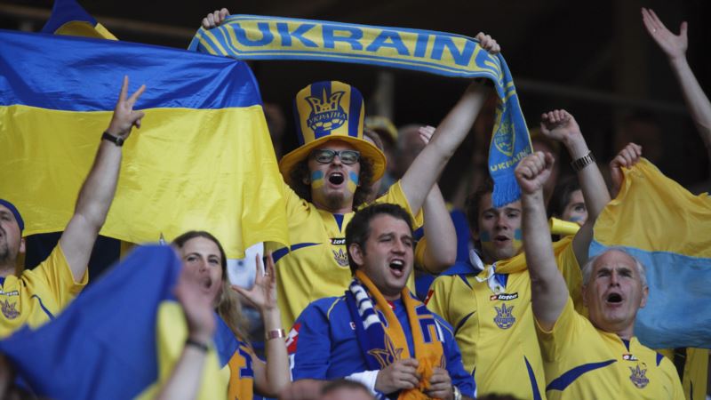Сборная Украины по футболу обыграла Люксембург