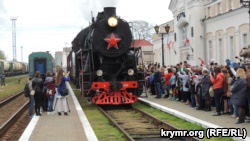 В Керчь ко Дню освобождения города привезли «укороченный» «Поезд Победы» (+фото)