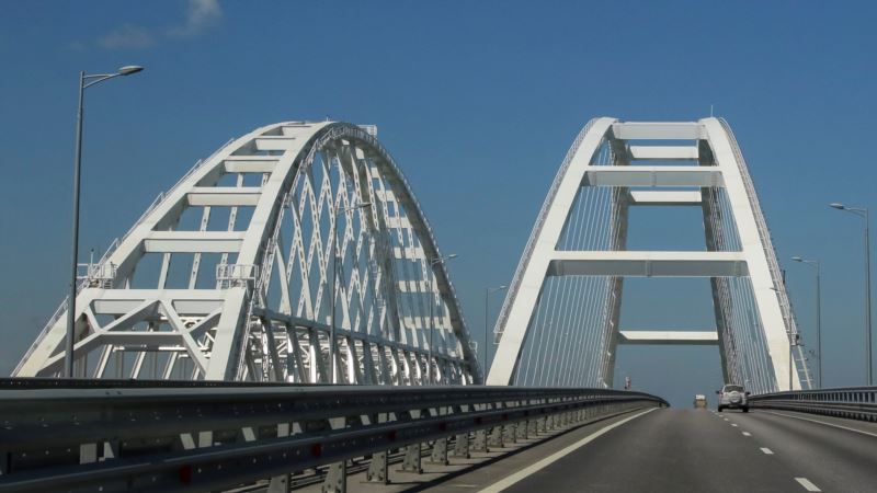Поезда по Керченскому мосту должны ездить не быстрее 20 км/ч – российский вице-премьер Крыма
