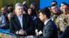 Петр Порошенко и Владимир Зеленский на дебатах на НСК «Олимпийский», 19 апреля