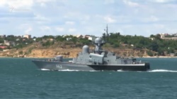 Залпы и показательный морской бой. Выставка военной техники в Севастополе (видео)