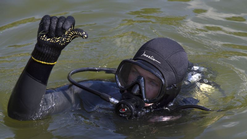 В западном Крыму на глубине 8 метров в море нашли тело пропавшего рыбака – спасатели