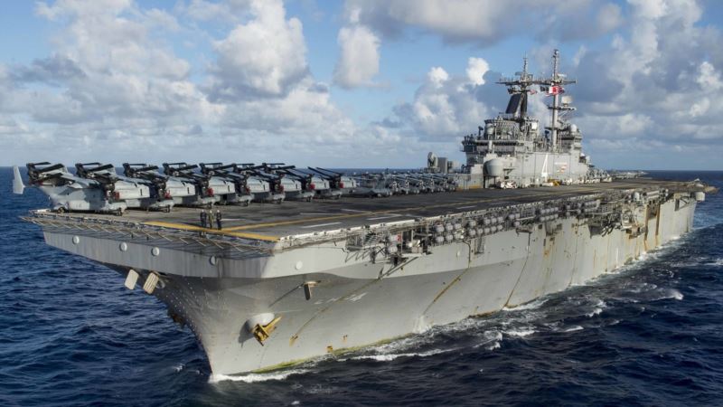 Трамп заявляет, что военный корабль США сбил иранский беспилотник над Ормузским проливом