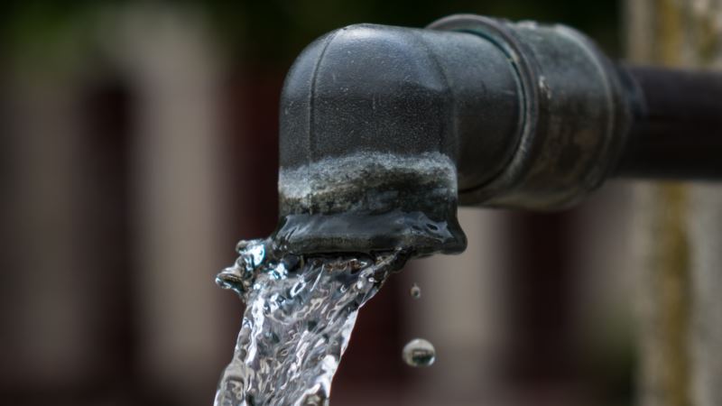 Жителей Евпатории просят запастись водой в связи с ремонтными работами – «Вода Крыма»