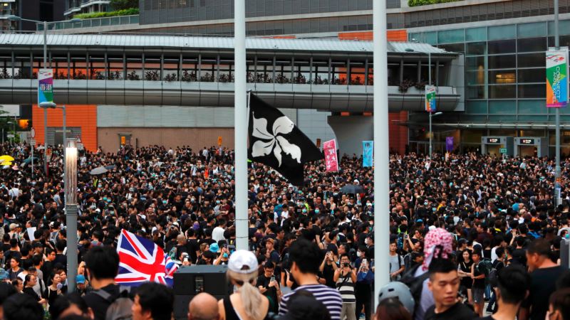 Гонконг: акции протеста продолжаются, теперь – против китайских «спекулянтов»