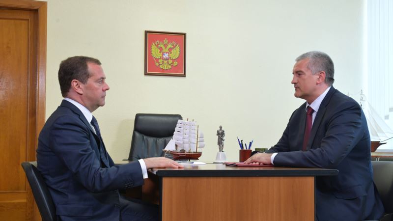 Аксенов заявил Медведеву, что очереди в детсады Крыма исчезнут за три года
