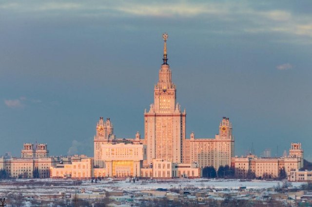 Знаменитые здания России