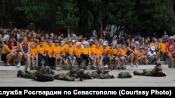В Севастополе «Беркут» пришел в детский лагерь с показательным выступлением (+фото)