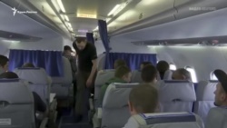 «Борт–35»: самолет с украинцами на пути в Киев (видео)