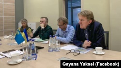 Киев: члены Меджлиса крымских татар обсудили вопрос Крыма с голландскими политиками (+фото)