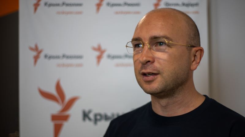 У российской власти стоит задача напоить своих солдат в Крыму – Лиев