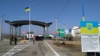 У Зеленского поддерживают идею открытия на КПВВ с Крымом сервисного центра и автостанции