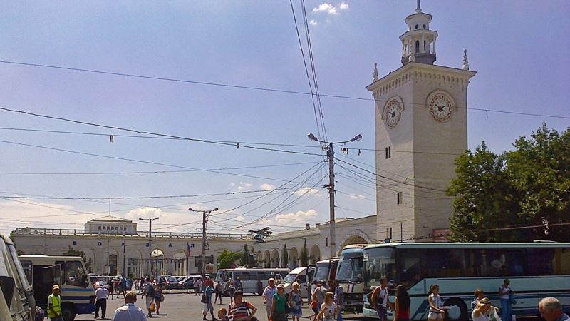 В Крыму и Севастополе выбрали композиции, которыми будут встречать поезда из России