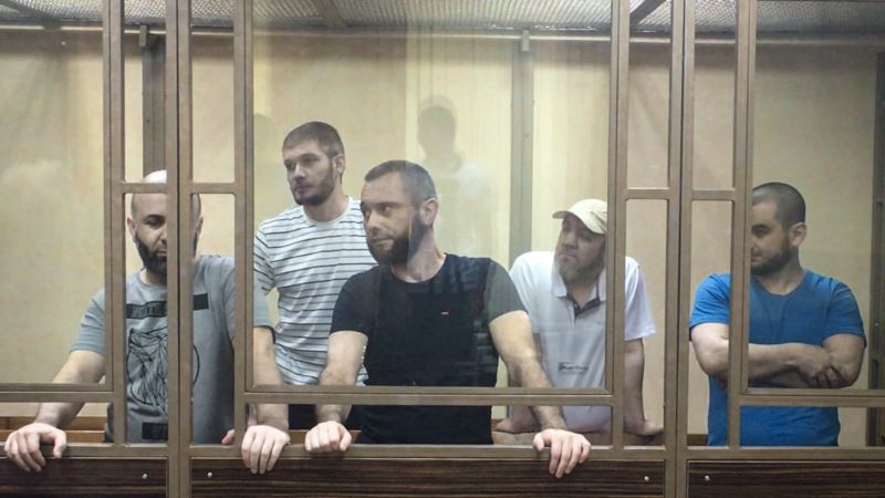 Консул Украины навестил в российском СИЗО осужденных крымских татар