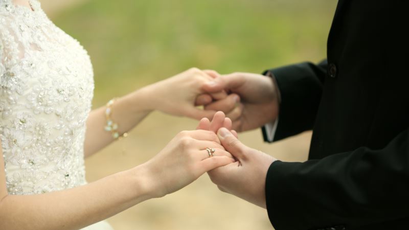 В Крыму в Татьянин день зарегистрировали более 80 браков