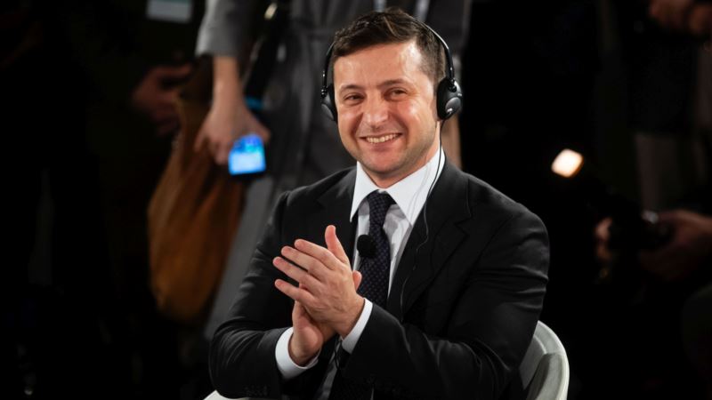 Зеленский утвердил название телеканала для неподконтрольных Украине территорий – СМИ