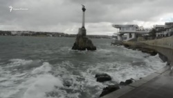 Январский шторм в Севастополе (видео)