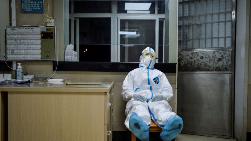 Число погибших от коронавируса в Китае превысило 1500