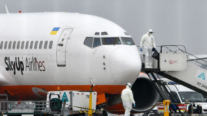 В Киев прибыл самолет с эвакуированными из Италии украинцами