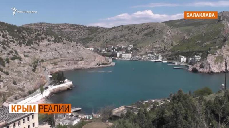 Крымчане в кризис получат «2,5 туалетных ершика» | Крым.Реалии ТВ (видео)