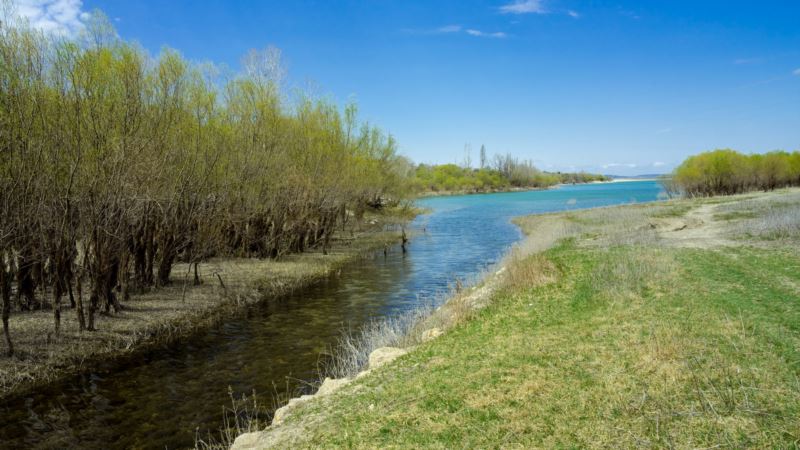 В Крыму спасатели предупреждают о подъеме уровня рек