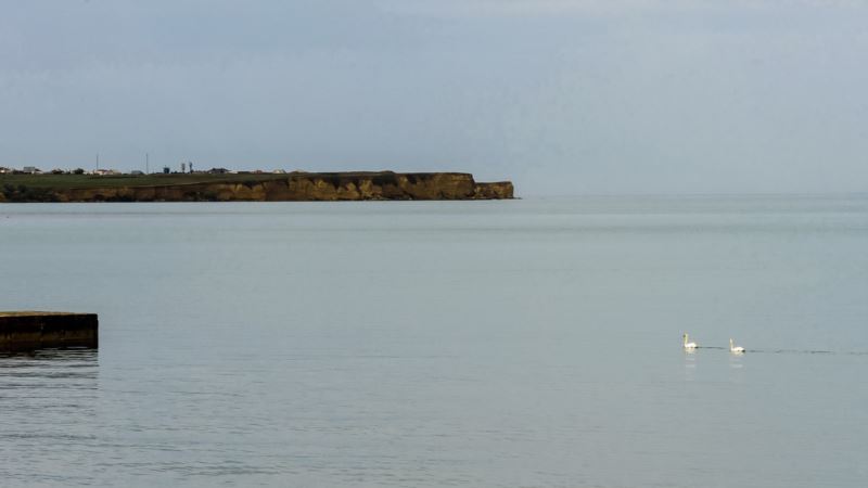 Коктебель: турист заплыл слишком далеко в море и не смог вернуться обратно – спасатели