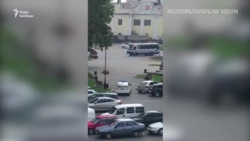 В Луцке мужчина захватил автобус с заложниками – видео с места событий